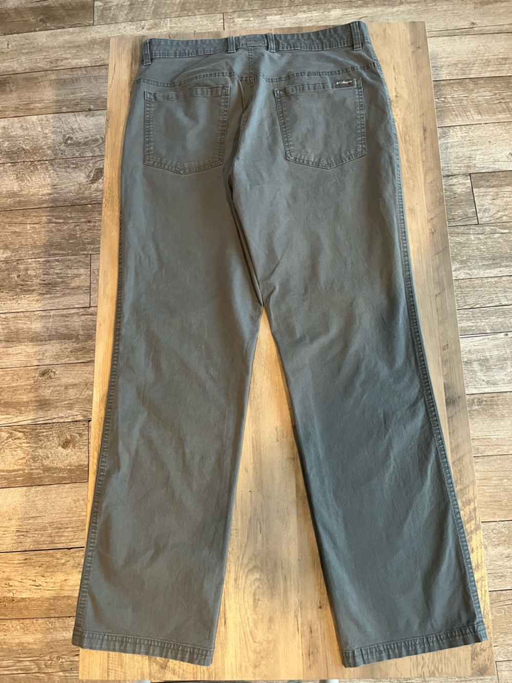 Columbia Men’s Rapid River Pants - Gray and Khaki bundle - Picture 6 of 9